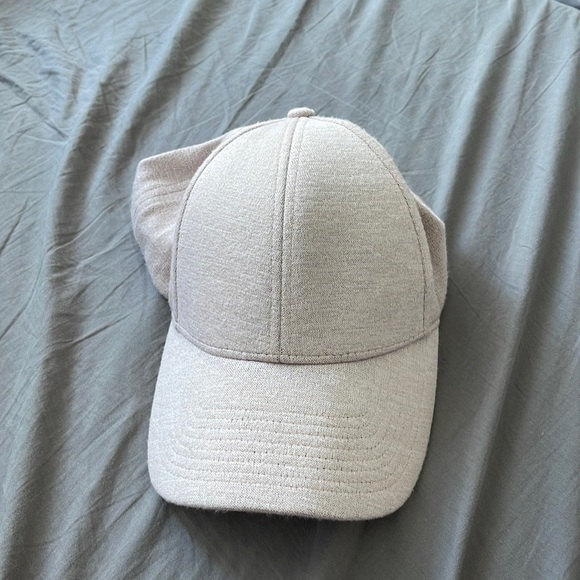 Wilfred Accessories - Wilfred Free Cap